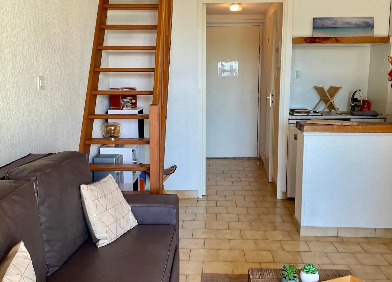 아파트 Joli Appartement En Bordure De Mer A 15 Minutes Du Port De 방돌